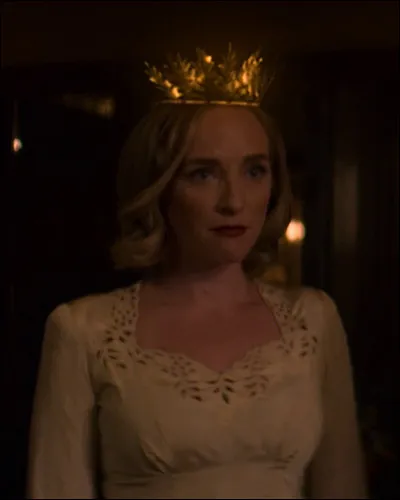 Dans quel endroit Sabrina invoque-t-elle sa mère ?