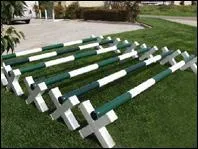 Quel est le nom de ces barres d'obstacle ?