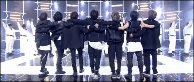 Qui est le leader du groupe ?