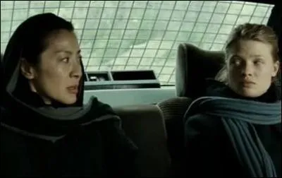 Tout au long du film, les hros voyagent  travers le monde afin d'atteindre l'Amrique, utilisant toutes sortes de transports. Quel est le seul vhicule que le trio n'emprunte pas pour la mission ?