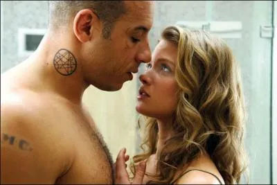 Est-ce que les deux hros font l'amour dans le film ?