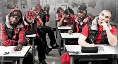 Dans une chanson de Sexion d'assaut, dans quel sens mettent-ils leurs casquettes ?