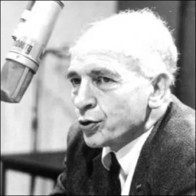 Pour quelle raison Alfred Sauvy a-t-il forgé l'expression "tiers-monde" ?