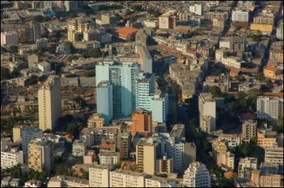 De quel pays Dakar est-il la capitale ?