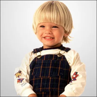 Quel âge Cole Sprouse a-t-il (2020) ?