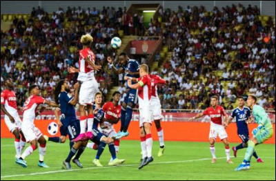 Premier match de la saison 2019-2020 de Ligue 1 Conforama. L'AS Monaco reçoit l'Olympique lyonnais pour se racheter de sa saison passée très compliquée. Sur quel score cette partie s'achève-t-elle ?