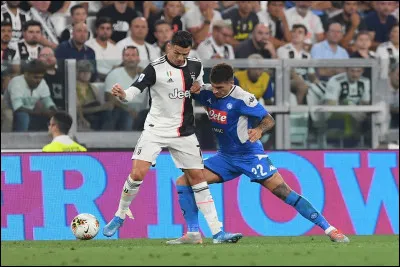 Restons en Italie, la Vieille Dame reçoit son dauphin de la saison passée, Naples dans le cadre de la deuxième journée de championnat. Nous sommes à la 92ème minute, le score affiche 3-3, que va-t-il se passer dans la minute ?