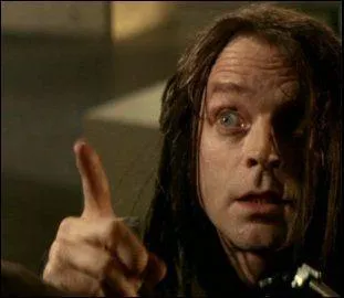 Brad Dourif est dans :