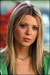 Tara Reid est dans