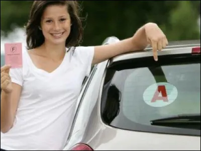 Quelle est la vitesse maximale à laquelle doivent rouler les jeunes conducteurs sur autoroute en France ?