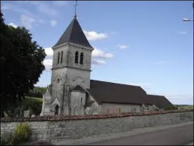 Voici l'église Saint-Étienne de Bertignolles. Petit village Aubois de 52 habitants, il se situe dans l'ex région ...