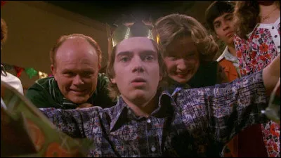 A votre anniversaire, on vous offre la cassette d'un film que vous n'avez jamais vu en noir et blanc...