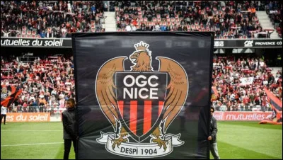 Comment surnomme-t-on les joueurs de l'OGC Nice ?