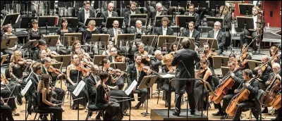 Dans l'Ouverture solennelle de 1812, Tchaïkovski a repris un passage de...