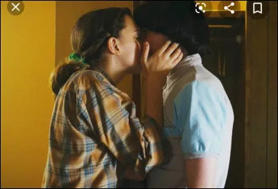 Dans la version originale, que dit Eleven pour quitter Mike ?