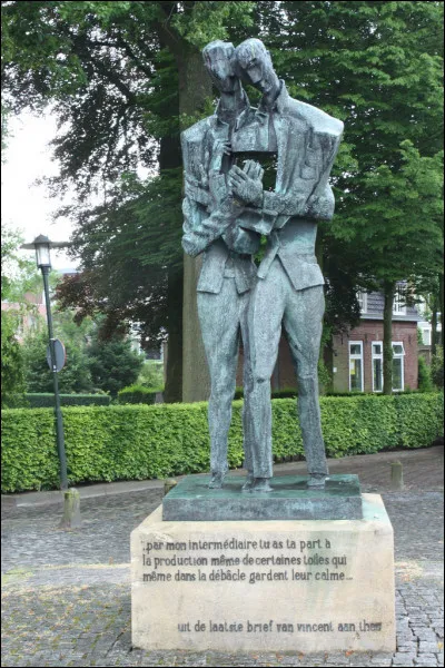 Qui a sculpté "Monument aux frères Van Gogh" ?