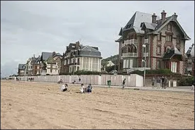Une chasse aux ufs sur les plages de Houlgate, ça vous dit ? Mais avant, il va falloir situer cette station balnéaire de la Côte Fleurie dans son département, qui ...