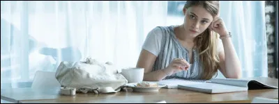 En quoi Tessa envisageait-elle de se spécialiser au début de l'histoire ?