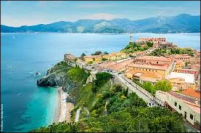 L'île d'Elbe est une île italienne.