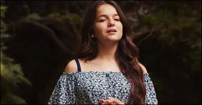 Comment s'appelle-t-elle sur Instagram ?