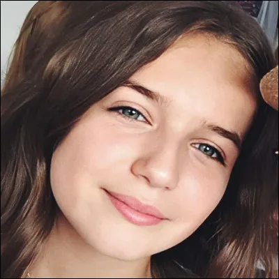 Dans quelle ville habite-t-elle ?