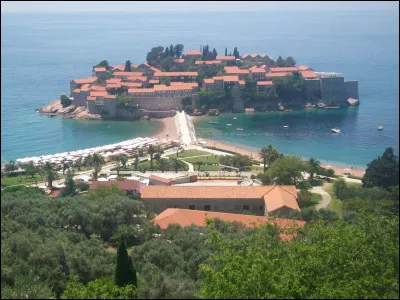 Un peu de lecture pour suivre puisque c'est à cela que sert un alphabet. Si je vous écris "Сергей", saurez-vous me dire de quoi il s'agit ?