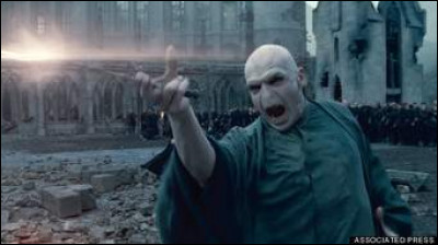Quel est le nom complet de Voldemort ?