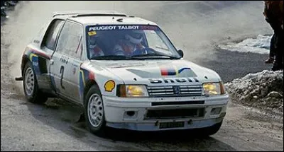 Combien d'évolutions la 205 T16 a-t-elle eues ?