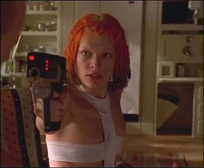 Comment s'appelle la jeune femme rousse interprétée par Milla Jovovich dans "Le Cinquième élément" ?