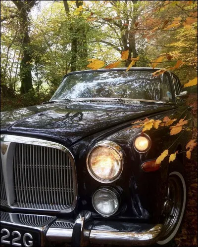 Quel est le nom du modèle de cette Rover ?