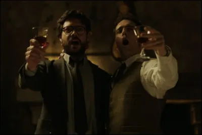 D'où vient la célèbre chanson "Bella Ciao", chantée à plusieurs reprises dans la série ?