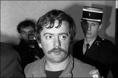 Qui tue Bernard Laroche parce qu'il pense que c'est l'assassin du petit Grégory ?