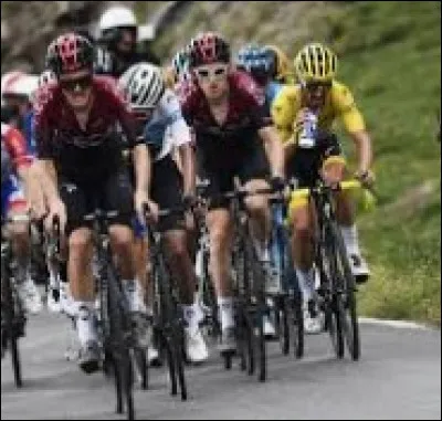 De quelle ville fran&ccedil;aise est parti le Tour de France 2013 ?