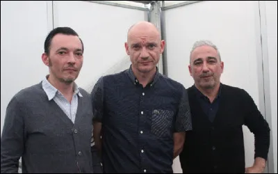 Quel groupe s'est fait connaitre au grand public grâce à son tube ''Léa'', entre autres ?