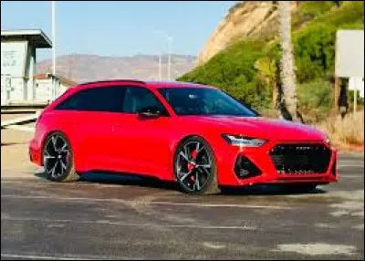 Elle n'est disponible qu'en break. 
Quelle est cette voiture ?