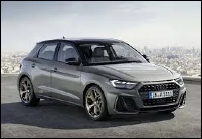 Très récente, voici sa dernière citadine. 
Quelle est cette petite Audi ?