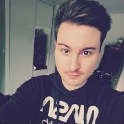 Qui est le personnage Roblox dans « Furious Jumper » ?