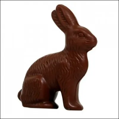 Selon la majorité des gens, quelle est la bonne façon de manger un lapin en chocolat ?
