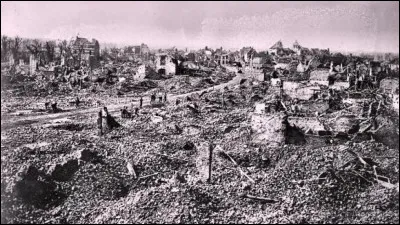 La Deuxième Guerre mondiale s'est déroulée de 1939 à 19...