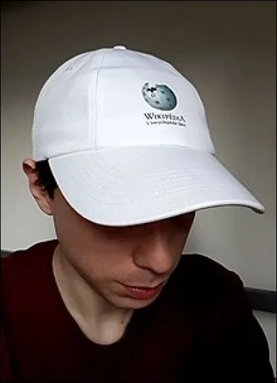 Quel maréchal avait pour devise "Par l'épée et par la charrue" ?