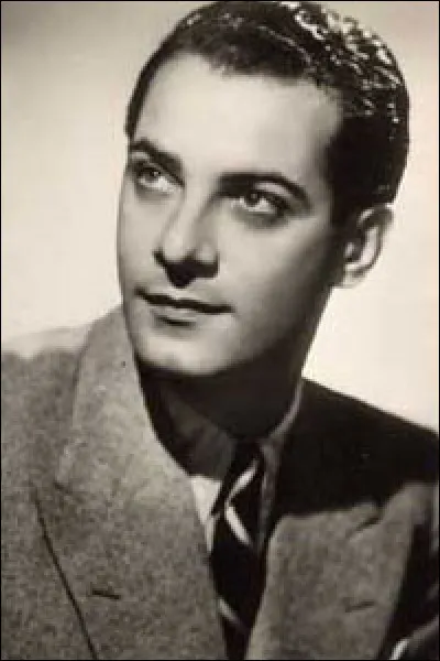 À la Réunion, la terrasse indépendante de la maison et située en bordure de rue a pour nom...