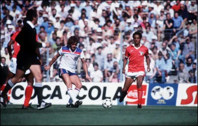 En 1982 pour son troisième et dernier match de l'histoire de Coupe du monde, sur quel score a été défaite l'équipe du Koweït face à l'Angleterre ?