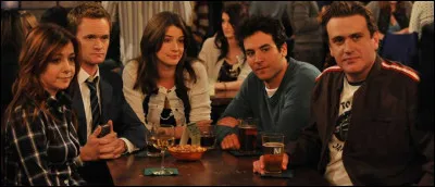 Dans la série "How I Met Your Mother", à quel jeu jouent Barney Stinson et Marshall Eriksen ?