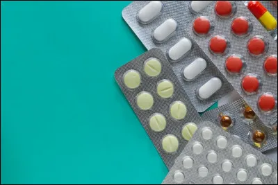 Pour soulager une douleur, par précaution dans le contexte actuel, il ne faut surtout pas prendre de médicaments à base d'ibuprofène (type Advil ou Nurofen)