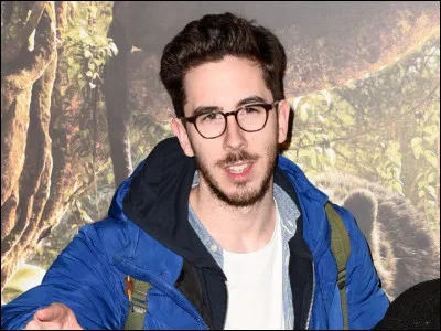 Comment se nomme la chaîne de ce YouTubeur connu de tous ?