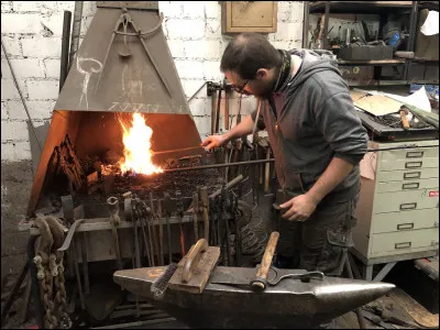 Qui est le dieu forgeron ?
(2 réponses attendues)