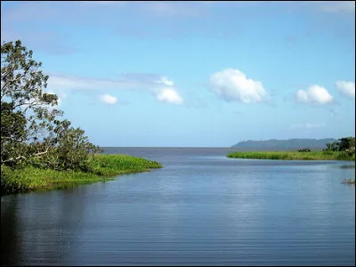 Cet État est devenu indépendant en...