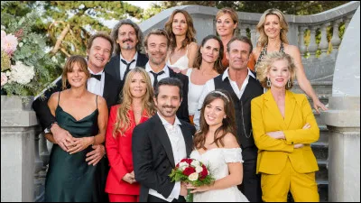 Dans la série "Les Mystères de l'amour", comment se prénomment les enfants qu'Hélène et Peter ont adoptés ?