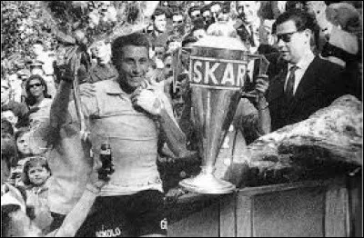 La victoire de Jacques Anquetil dans le Tour d'Espagne a une dimension particuli&egrave;re :