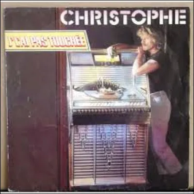 J'l'ai pas touchée, elle voulait pas/Je n'ai pas posé de question/...(complétez)